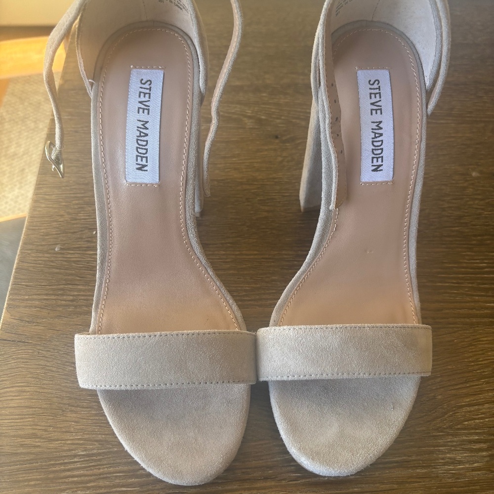 Steve Madden Taupe Suede Heels